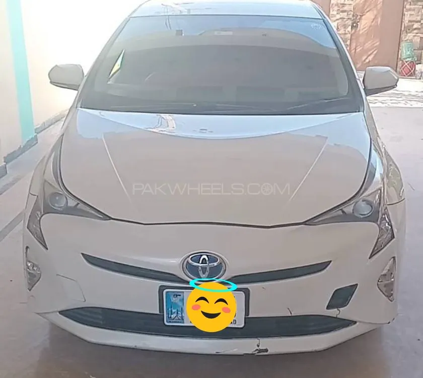 Toyota Prius 2016 for Sale in Peshawar Image-1