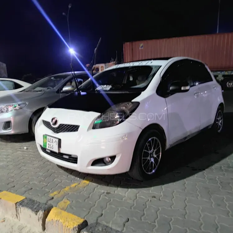 Toyota Vitz 2007 for Sale in Tarbela Image-1