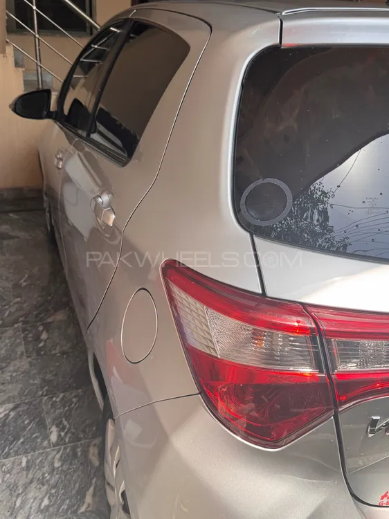 Toyota Vitz 2019 for Sale in Islamabad Image-1