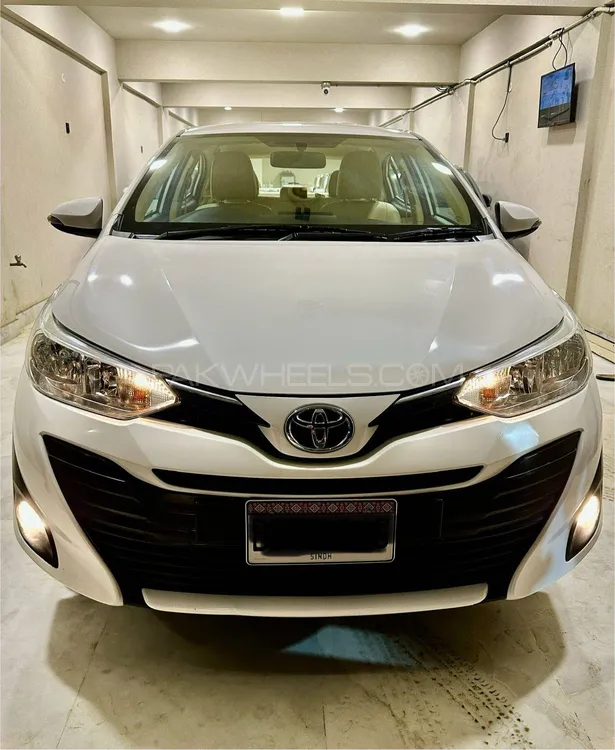 Toyota Yaris Sedan 2022 for Sale in Karachi Image-1