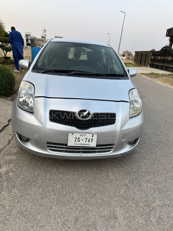 Toyota Yaris Hatchback 2008 for Sale in Jhelum Image-1