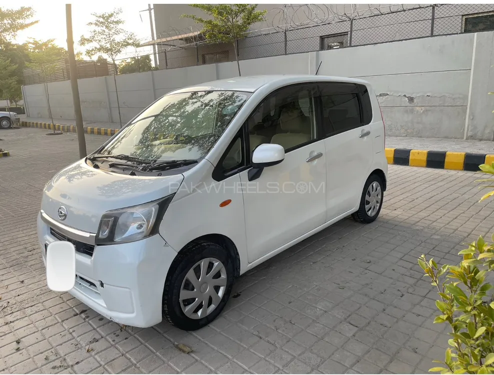 Daihatsu Move 2017 for Sale in Lahore Image-1