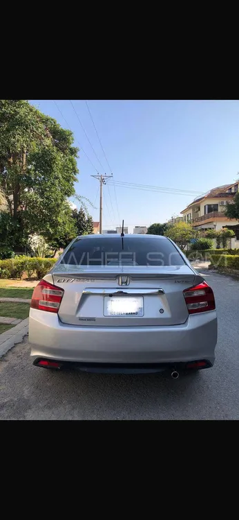 Honda City 2015 for Sale in Islamabad Image-1