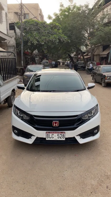 Honda Civic 2017 for Sale in Karachi Image-1