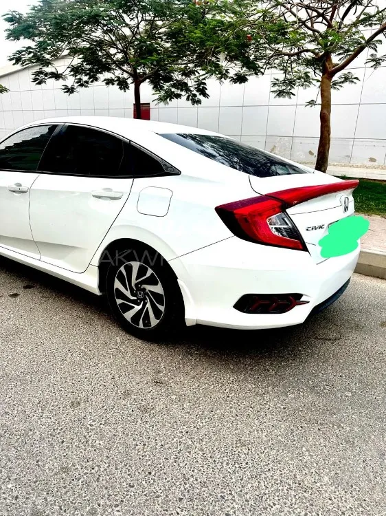 Honda Civic 2018 for Sale in Karachi Image-1