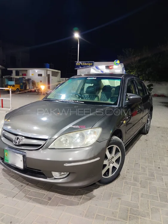 Honda Civic 2004 for Sale in Gujranwala Image-1