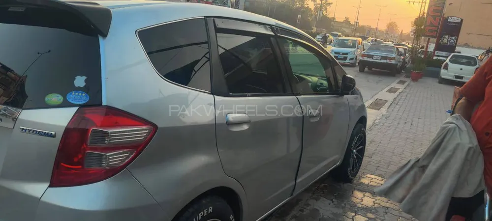 Honda Fit 2011 for Sale in Peshawar Honda Fit 2011 for Sale in Peshawar Image-14