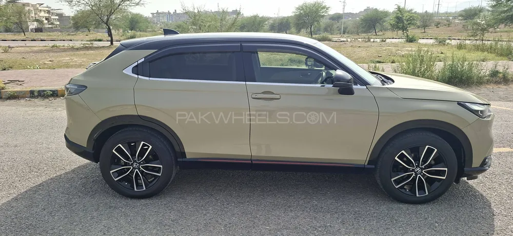 Honda Vezel 2021 for Sale in Islamabad Honda Vezel 2021 for Sale in Islamabad Image-18