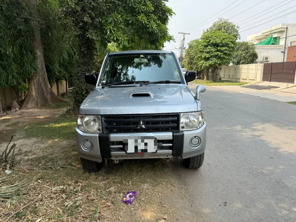 Mitsubishi Pajero Mini 2012 for Sale in Lahore Image-1