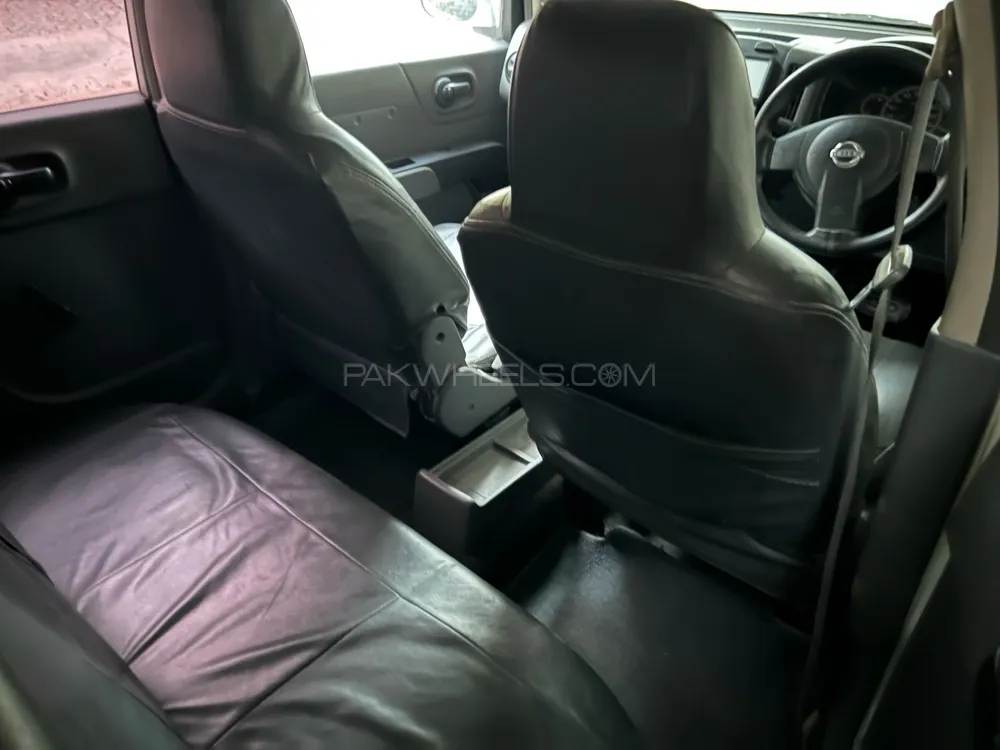 Nissan AD Van 2007 for Sale in Karachi Nissan AD Van 2007 for Sale in Karachi Image-5
