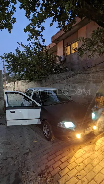 Suzuki Cultus 2004 for Sale in Lahore Image-1