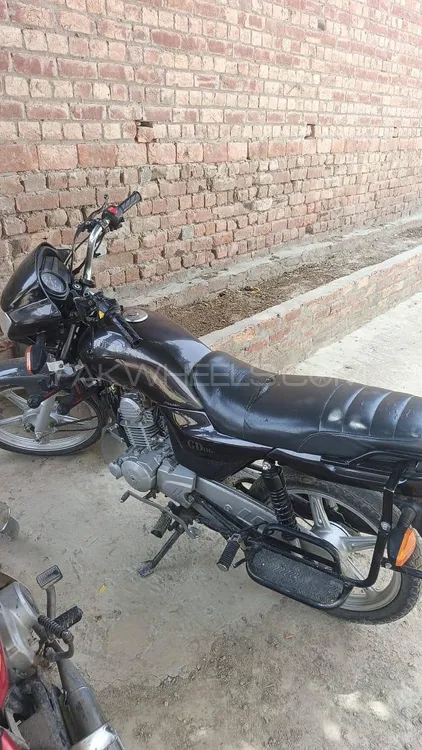 Suzuki GD 110S 2015 for Sale Image-1