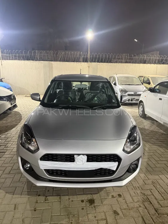 Suzuki Swift 2025 for Sale in Karachi Image-1