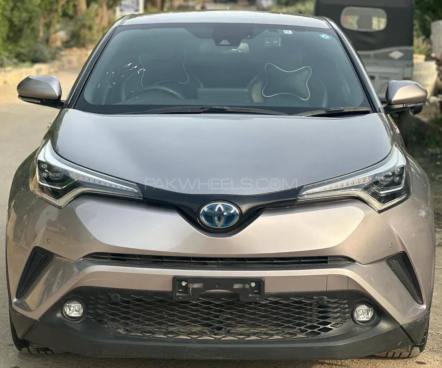 Toyota C-HR 2018 for Sale in Karachi Image-1