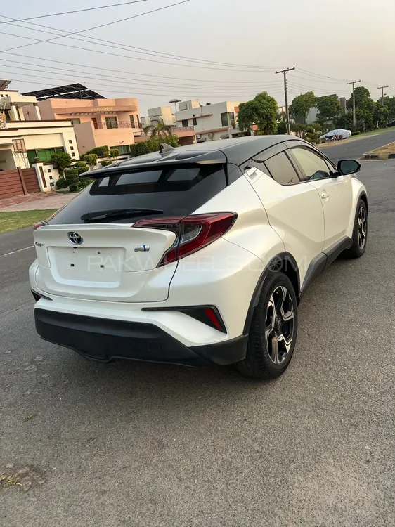 Toyota C-HR 2018 for Sale in Lahore Image-1