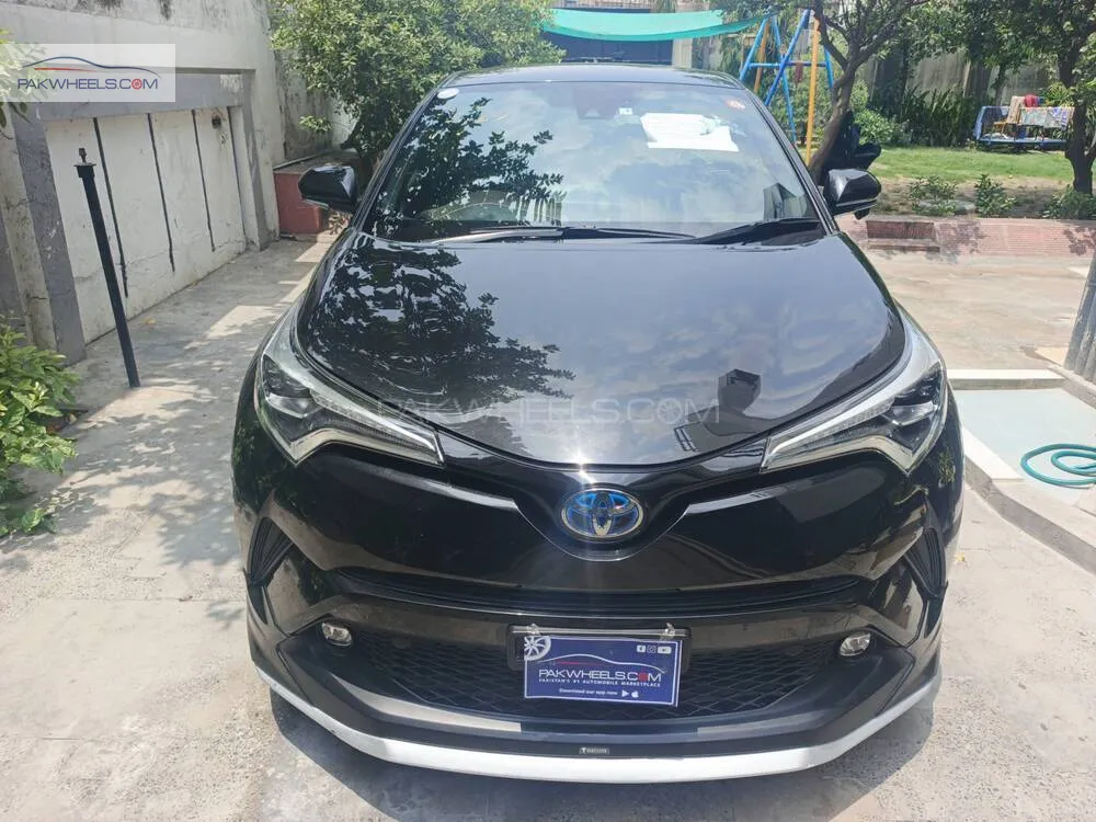 Toyota C-HR 2019 for Sale in Gujranwala Image-1