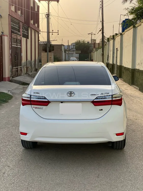 Toyota Corolla 2020 for Sale in Dera ismail khan Image-1