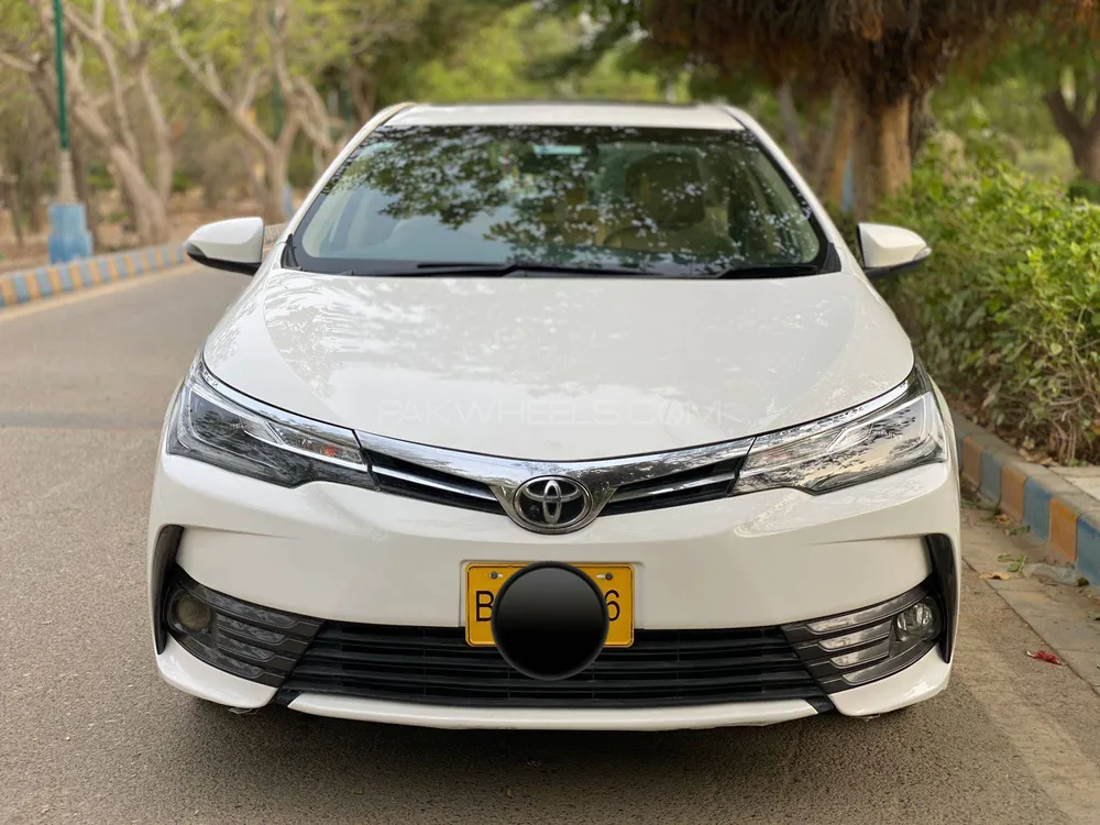 Toyota Corolla 2019 for Sale in Karachi Image-1