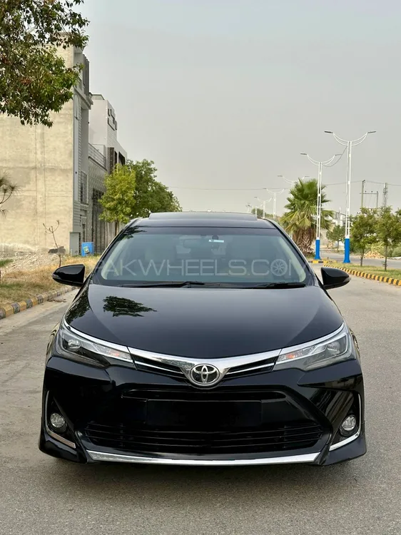 Toyota Corolla 2021 for Sale in Mardan Image-1