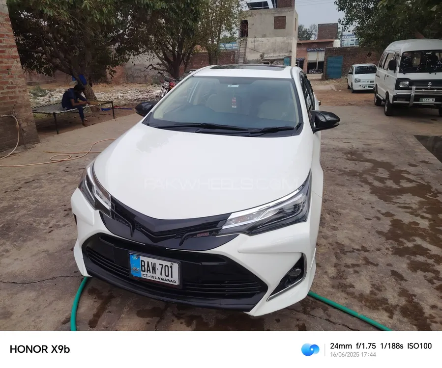 Toyota Corolla 2021 for Sale in Sialkot Image-1