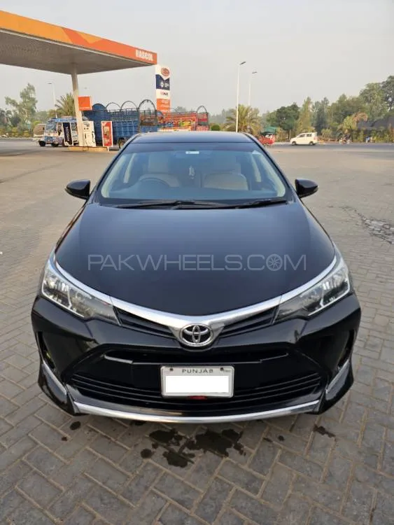 Toyota Corolla 2019 for Sale in Lahore Image-1