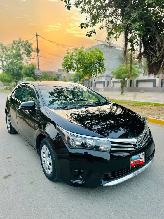 Toyota Corolla 2016 for Sale in Faisalabad Image-1