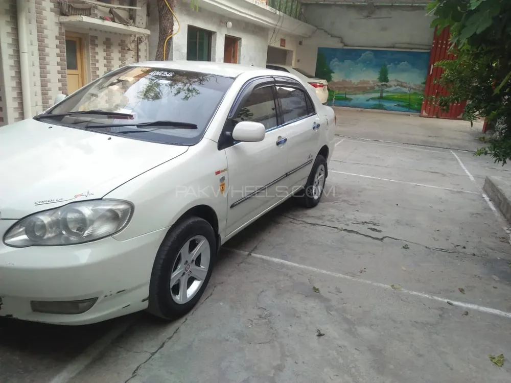 Toyota Corolla 2004 for Sale in Peshawar Image-1