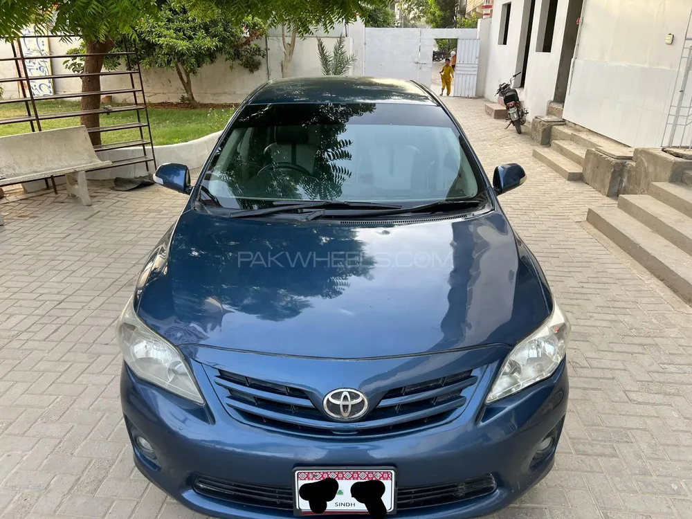 Toyota Corolla 2012 for Sale in Karachi Image-1