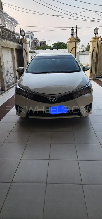 Toyota Corolla 2015 for Sale in Jalalpur Jattan Image-1