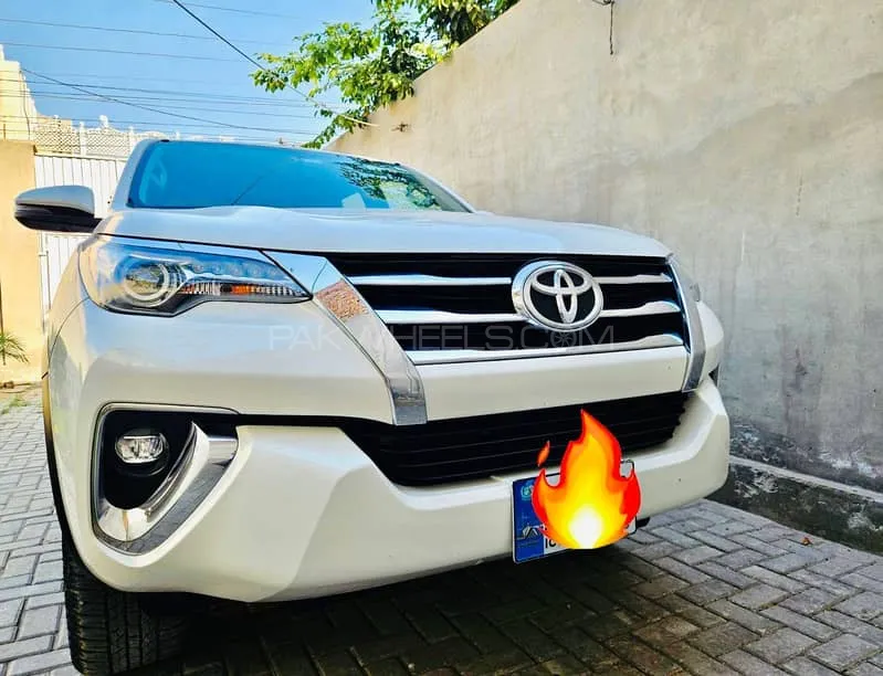 Toyota Fortuner 2020 for Sale in Gojra Image-1