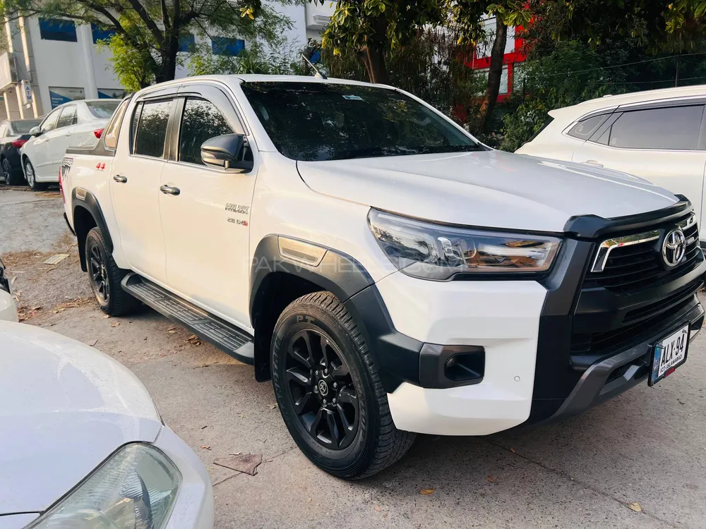 Toyota Hilux 2022 for Sale in Islamabad Image-1