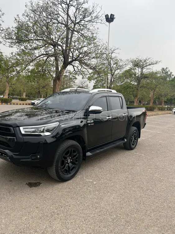 Toyota Hilux 2021 for Sale in Islamabad Image-1