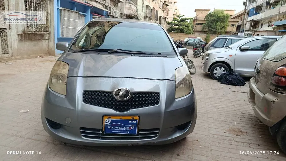 Toyota Vitz 2006 for Sale in Karachi Image-1