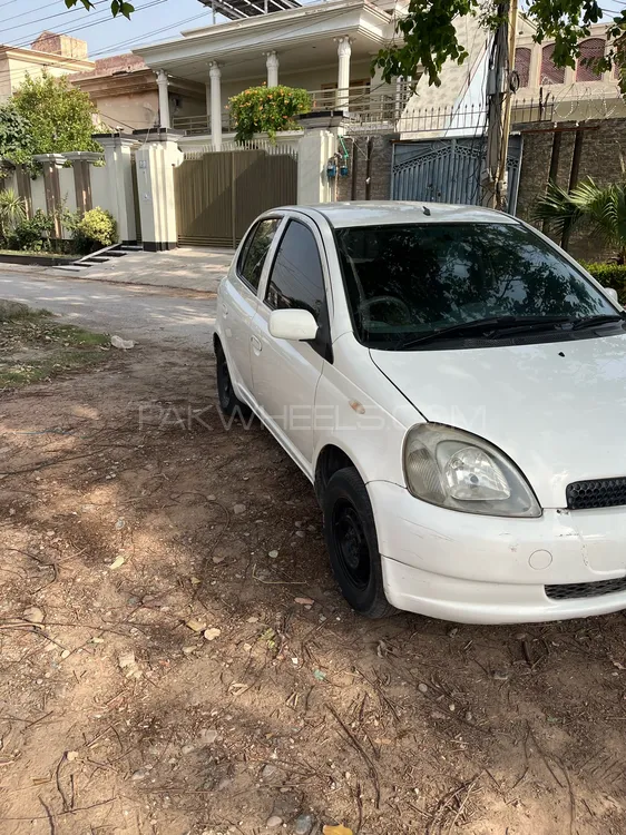 ٹویوٹا ویٹز 2001 for Sale in پشاور Image-1