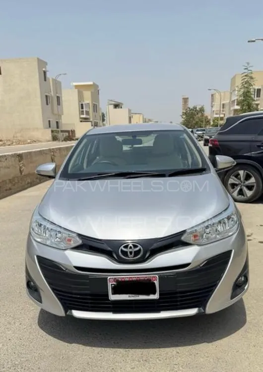 Toyota Yaris Sedan 2021 for Sale in Karachi Image-1