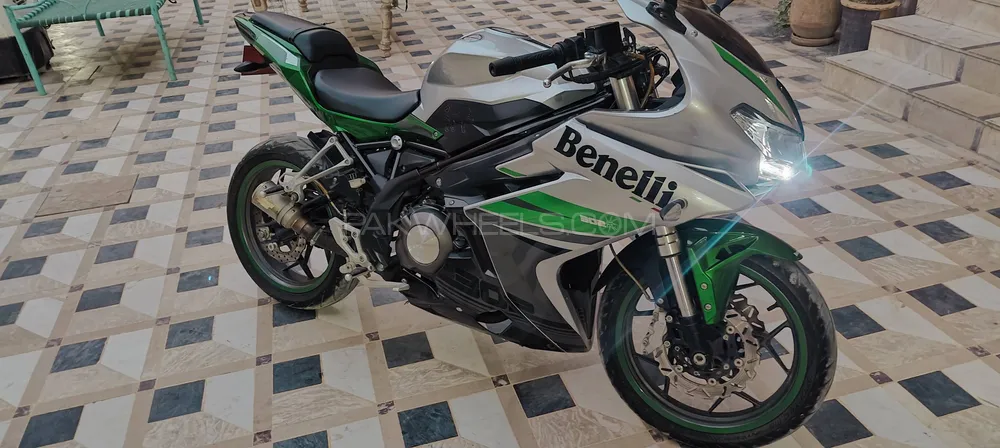 Benelli 302 R 2019 for Sale Image-1
