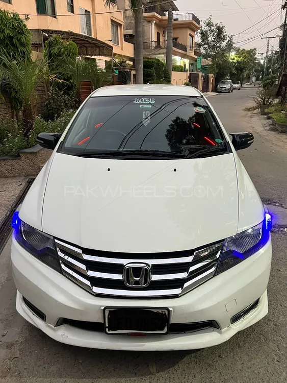 Honda City 2015 for Sale in Lahore Image-1