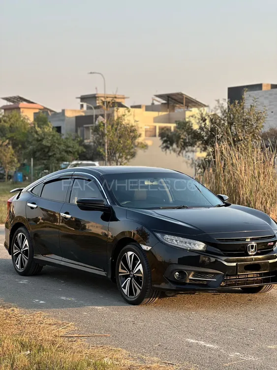 Honda Civic 2020 for Sale in Lahore Image-1