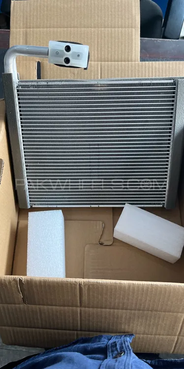 Honda civic 17 evaporator cooling coil Malaysia  Image-1
