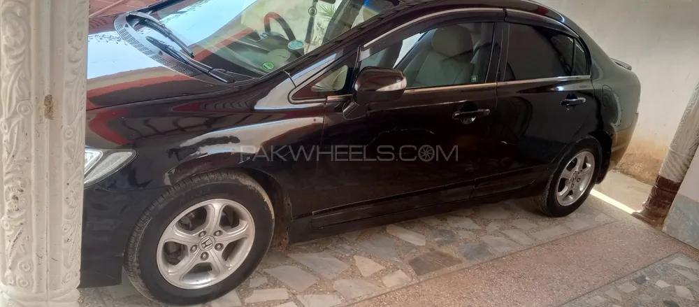 Honda Civic 2007 for Sale in Mian Wali Image-1