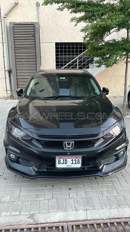Honda Civic 2017 for Sale in Karachi Image-1