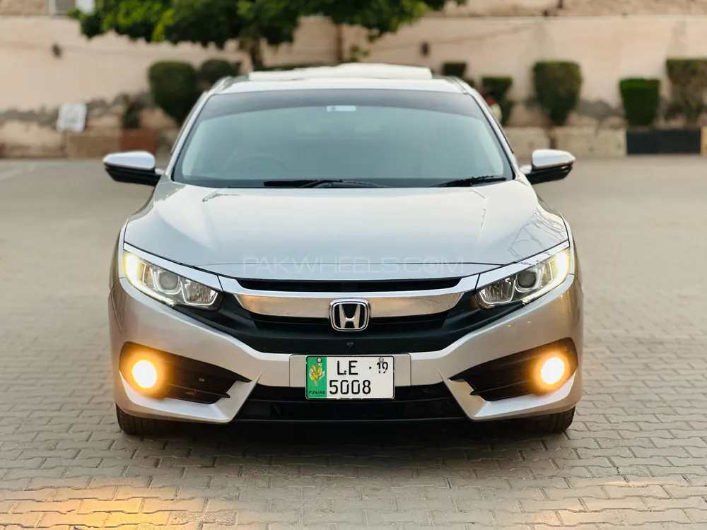 Honda Civic 2018 for Sale in Multan Image-1