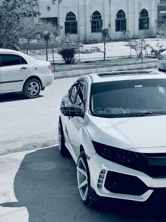 Honda Civic 2018 for Sale in Islamabad Image-1