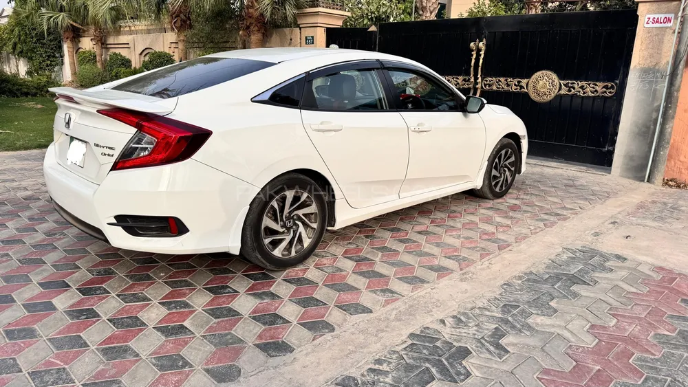 Honda Civic 2019 for Sale in Bahawalpur Image-1