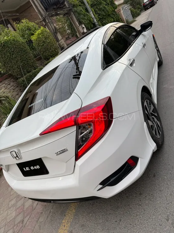 Honda Civic 2016 for Sale in Lahore Image-1