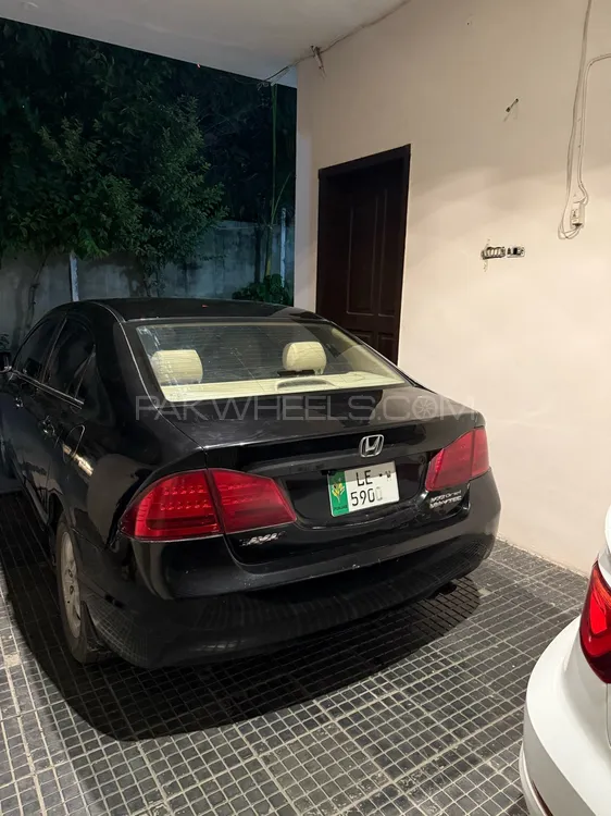 Honda Civic 2010 for Sale in Lahore Image-1