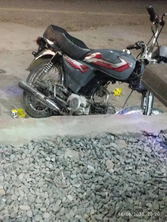 میٹرو MR 70 2016 for Sale Image-1