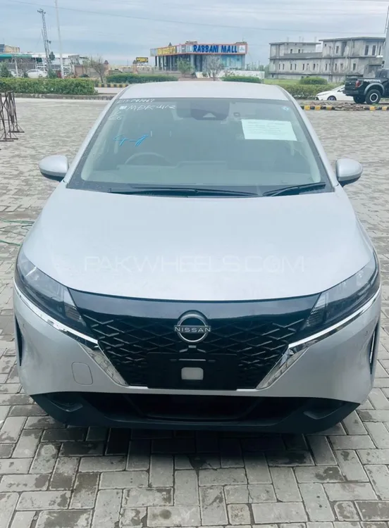 Nissan Note 2021 for Sale in Peshawar Image-1