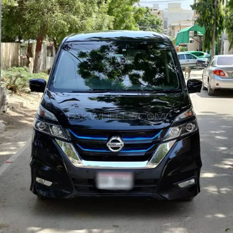 Nissan Serena 2019 for Sale in Karachi Image-1