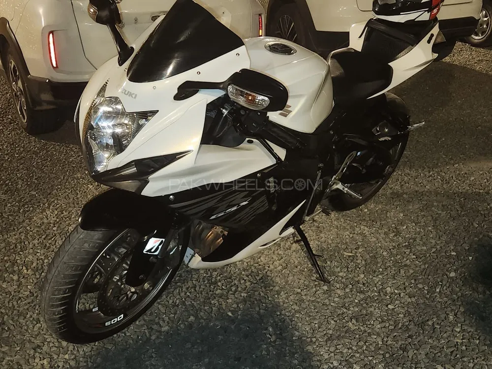 سوزوکی GSX-R600 2011 for Sale Image-1